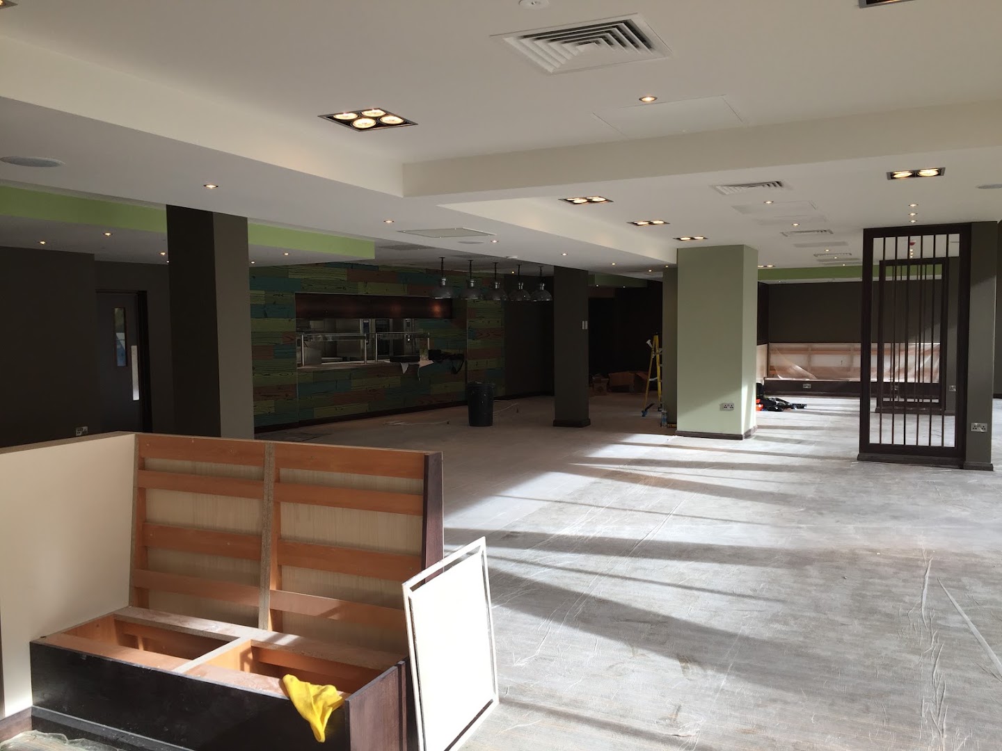 CCollins Painting & Decorating — Photos 10
